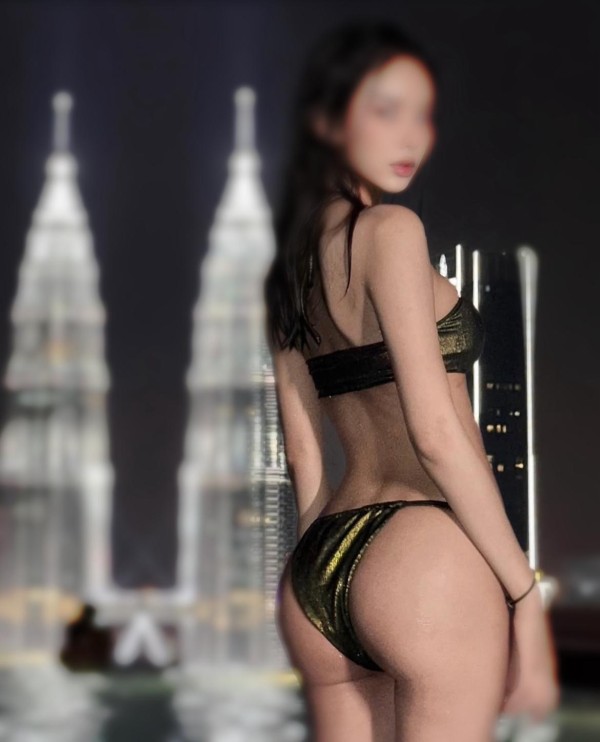 SON BELLA NUEVA!! FANTÁSTICA JAPONESA!!! Muy guapa