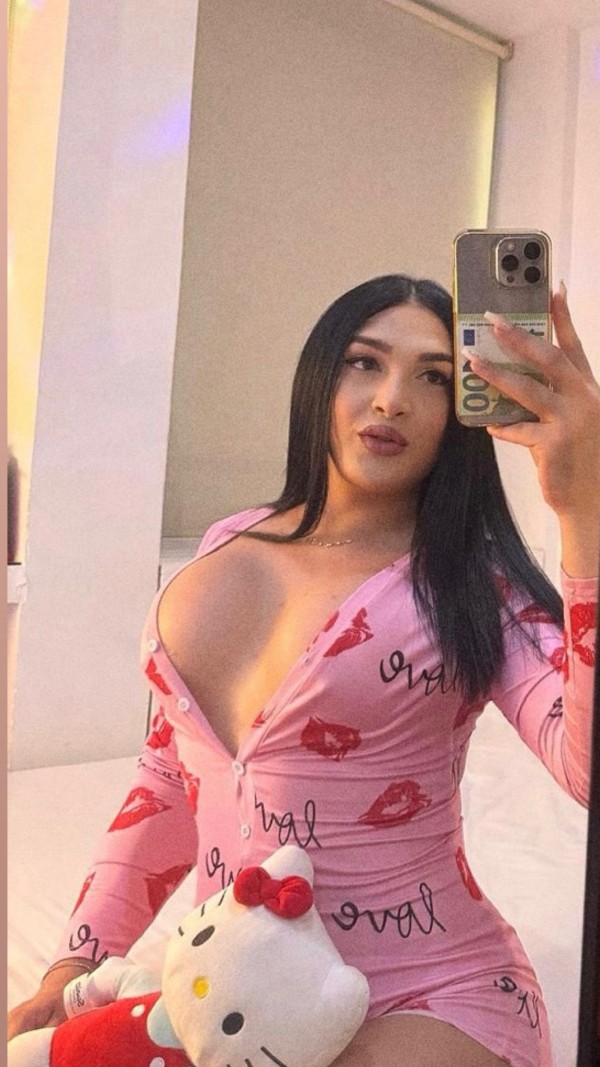 Antonella Hermosa Trans Vergona y versátil Legazpi