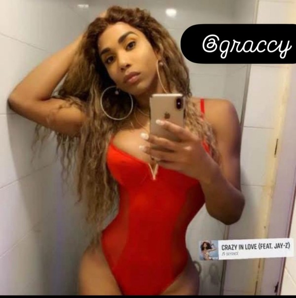 Lechera humana LANZAROTE ARRECIFE