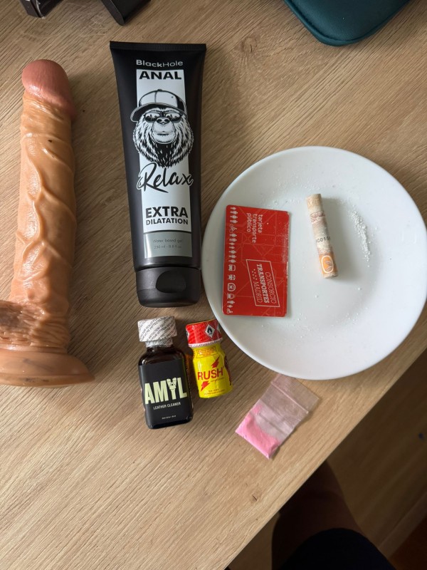 Chica Trans fiestera me encanta hacer colocones