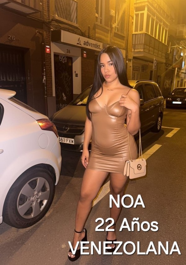 Jovencita elegante y educada recién llegada a Mostoles