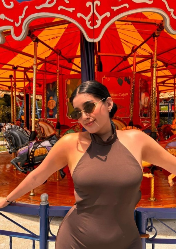 ESCORT DE LUJO FERROL KENDAL 24H fotos piso de lujo independie