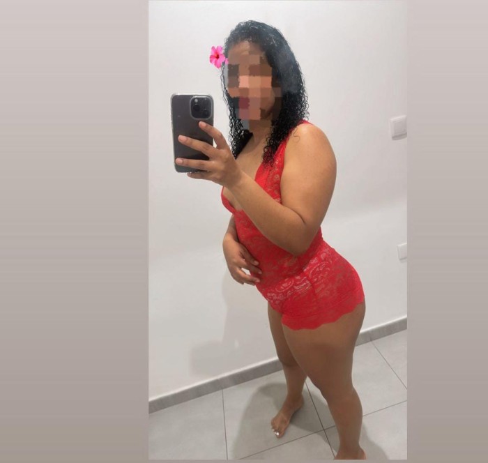 Soy MUY caliente y muy puta para darte placer