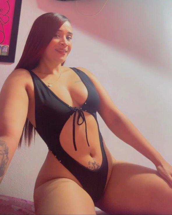 JOVENCITA Y CACHONDA… NOVEDAD POR COLLBLANC