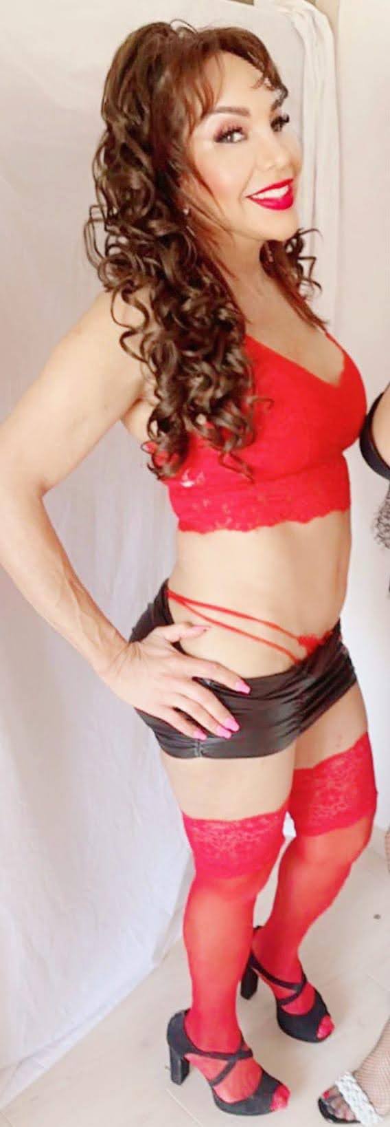 Taty chica Trans versátil ardiente sexual
