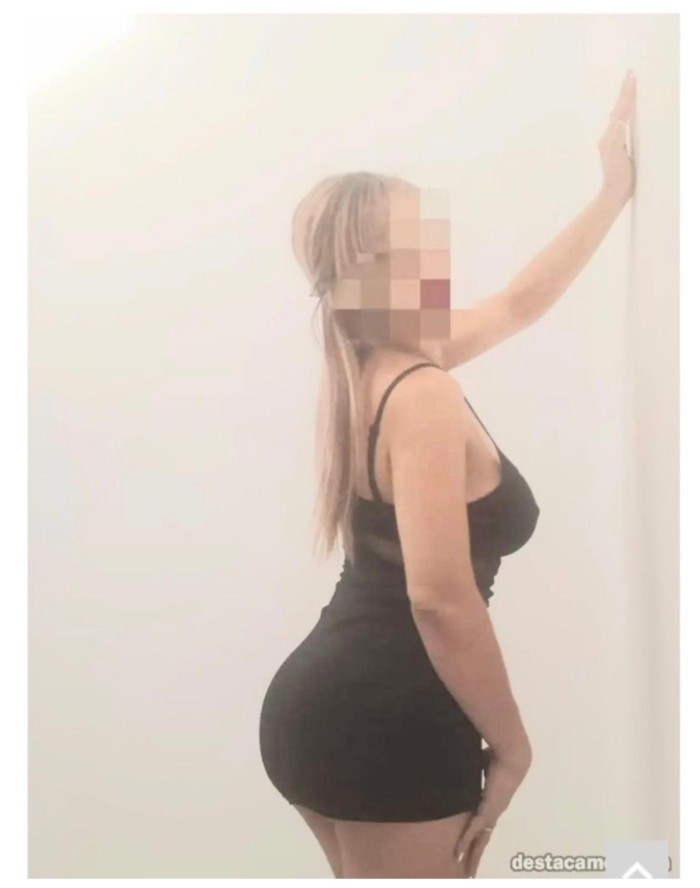 chica latina cachonda