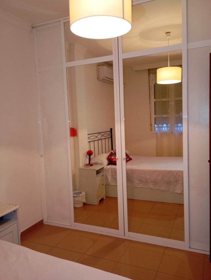 SE ALQUILA HABITACIÓNES EN EL CENTRO DE SEVILLA