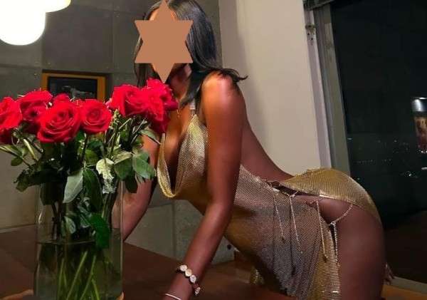 MULATA JOVENCITA COLOMBIANA 25 AÑOS ESTRENO 24H