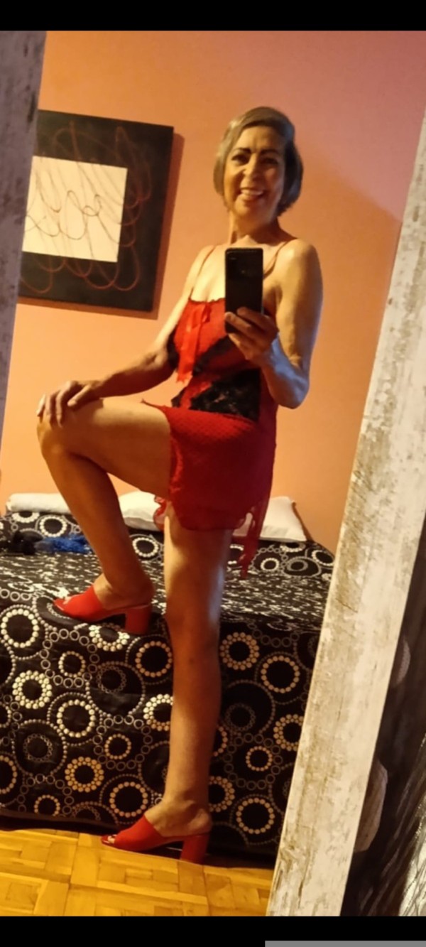 Mari Carmen, portuguesa viciosa!