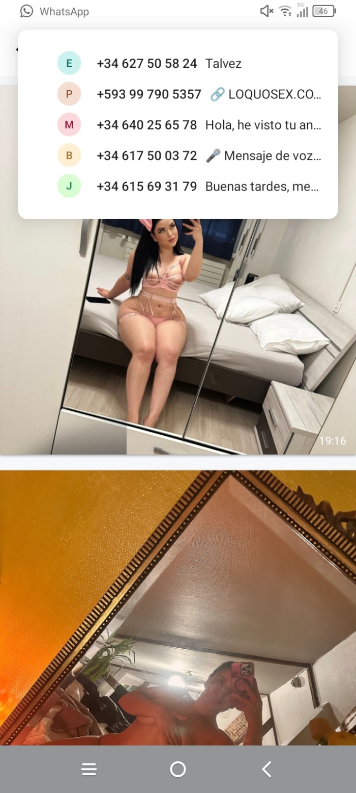 Bella latina sexy y cariñosa