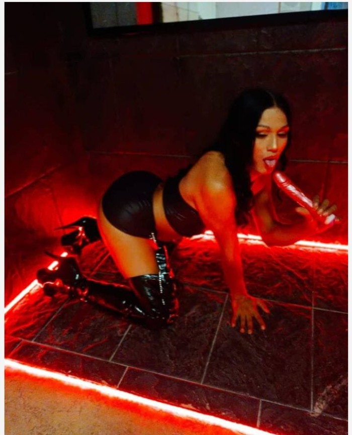 Trans dotada cerca a la estación de sants