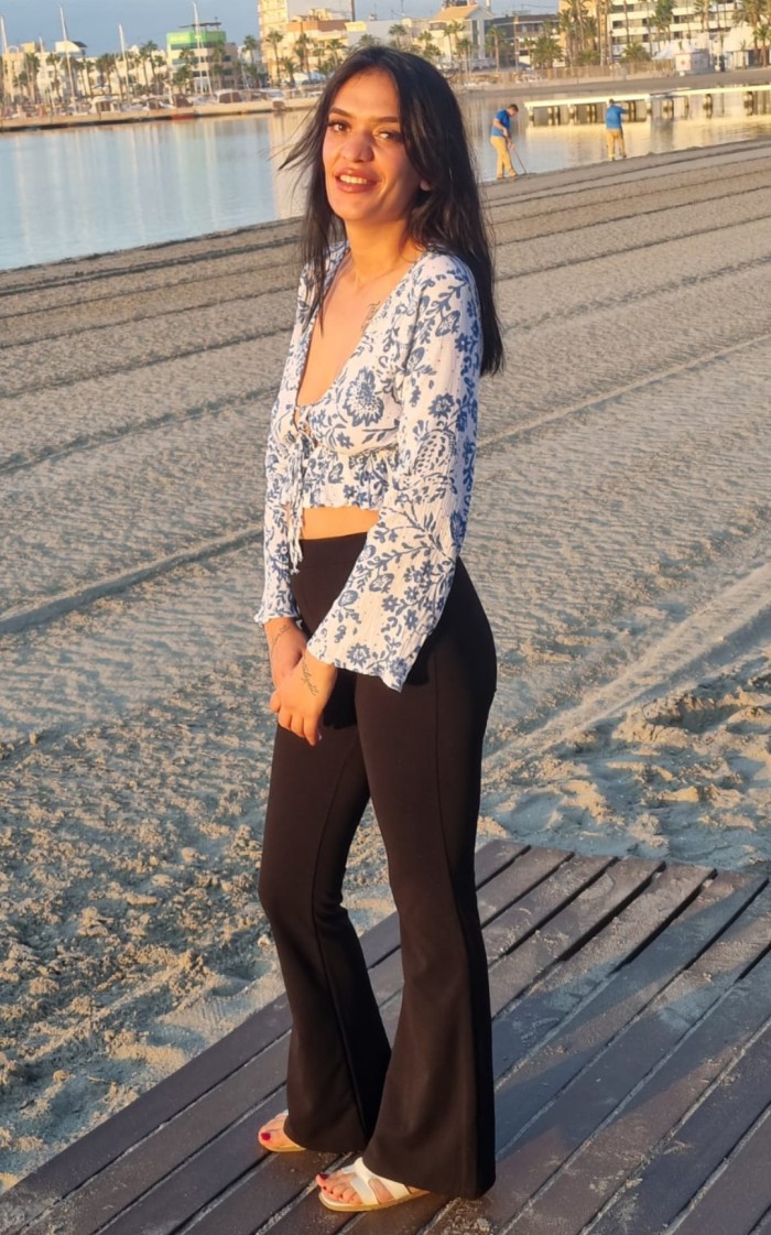 EN SAN PEDRO DEL PINATAR, MUJER EXPLOSIVA Y MORBOSA SIN LIMITES PARA PECAR