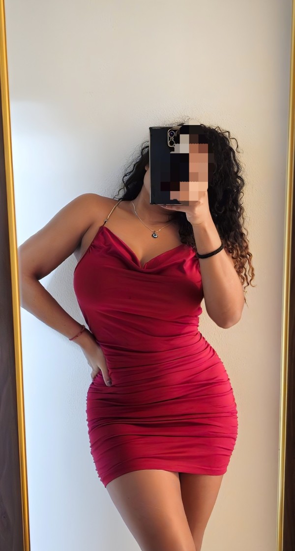 Dulce morenita, trato de novia PISO PRIVADO