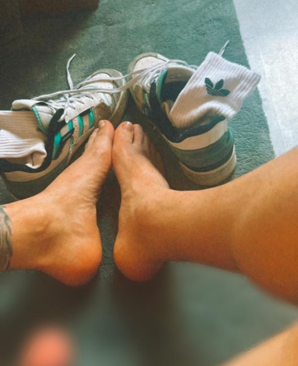 Deportista bisexual recién llegado dotado 24cm