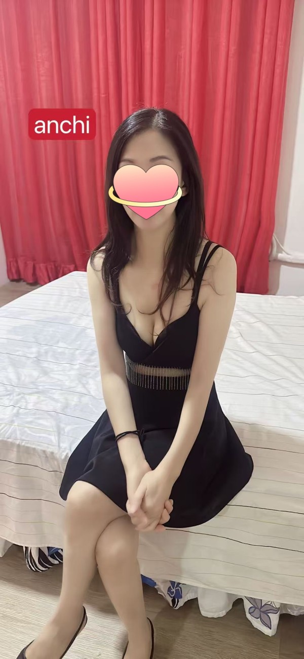 HERMOSAS CHICAS ESCORTS SEXYS CALIENTES Y SALIDAS 24H