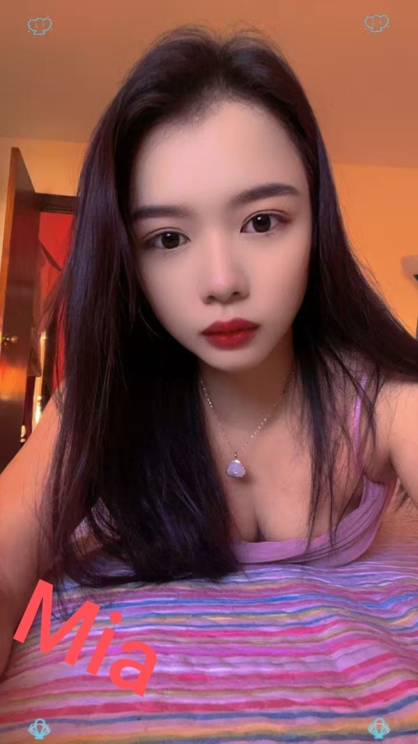 Somos nueva chica asiática primera llega las palmas de GRAN canaria