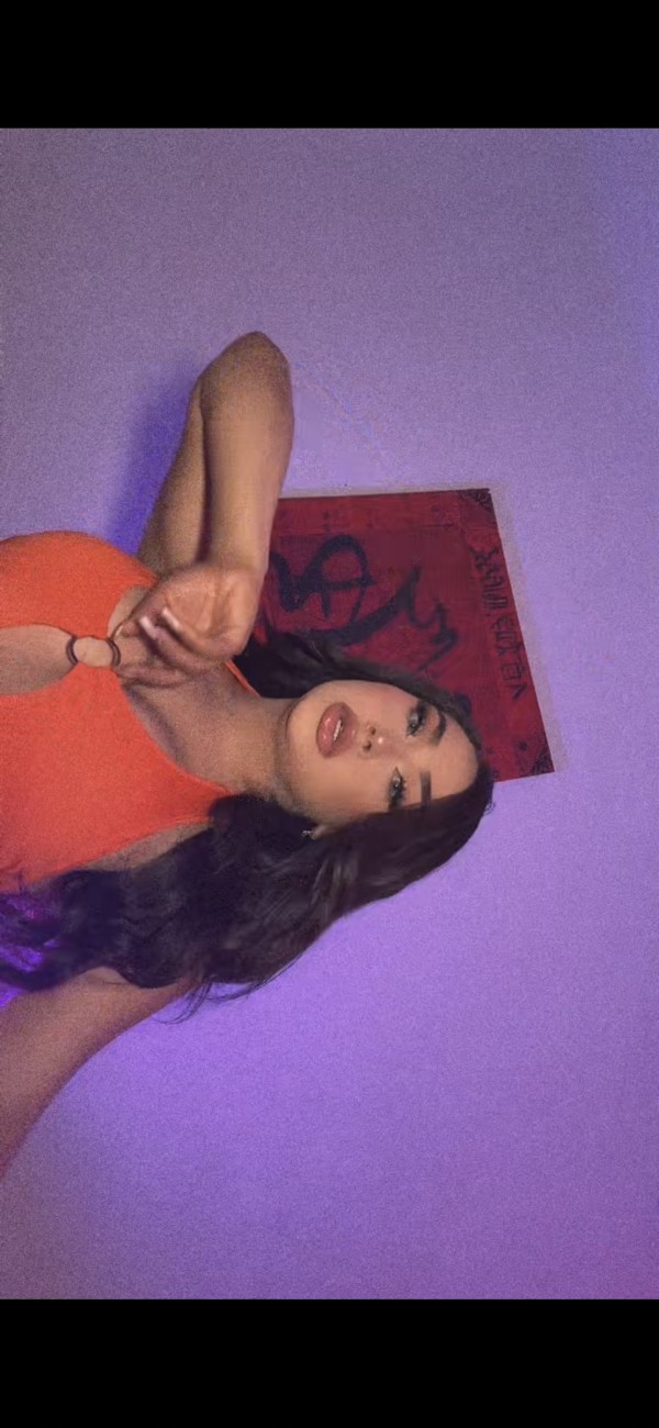 “Seducción y poder entre mis piernas – Tu nueva obsesión en Madrid”