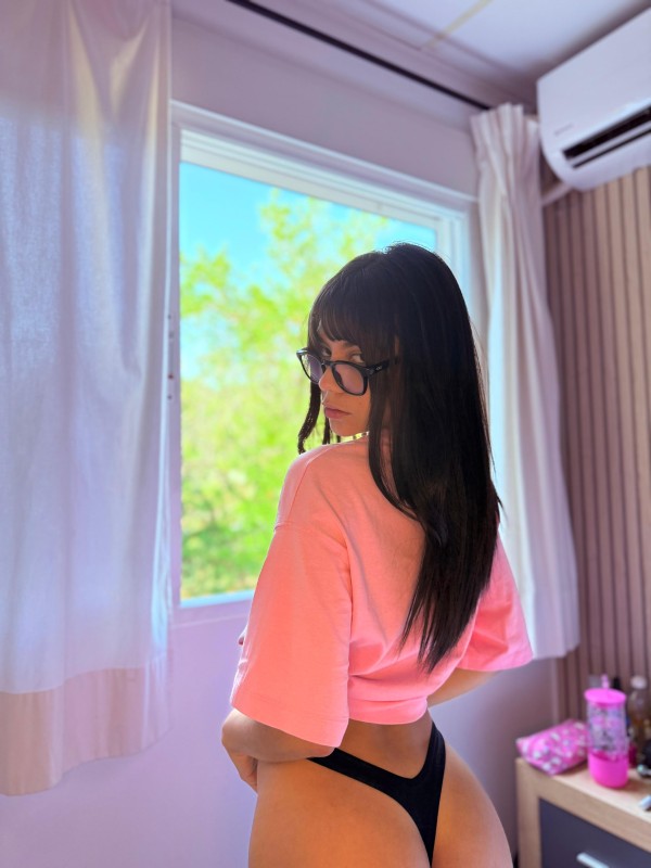 Cloe , chica muy caliente