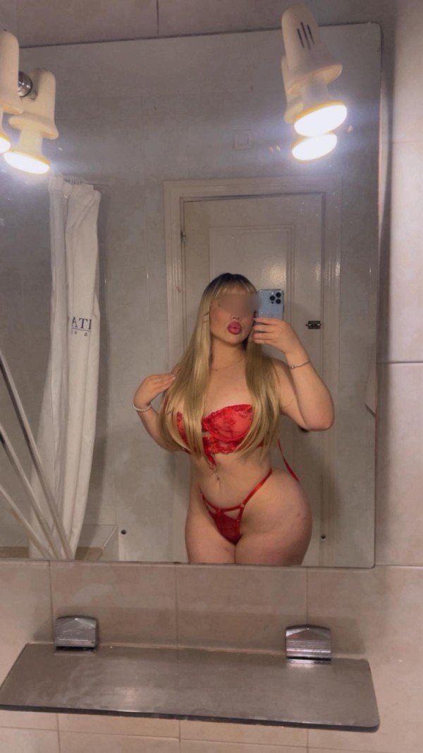 NOVEDAD. Espectacular 24 años en Puerto Banus