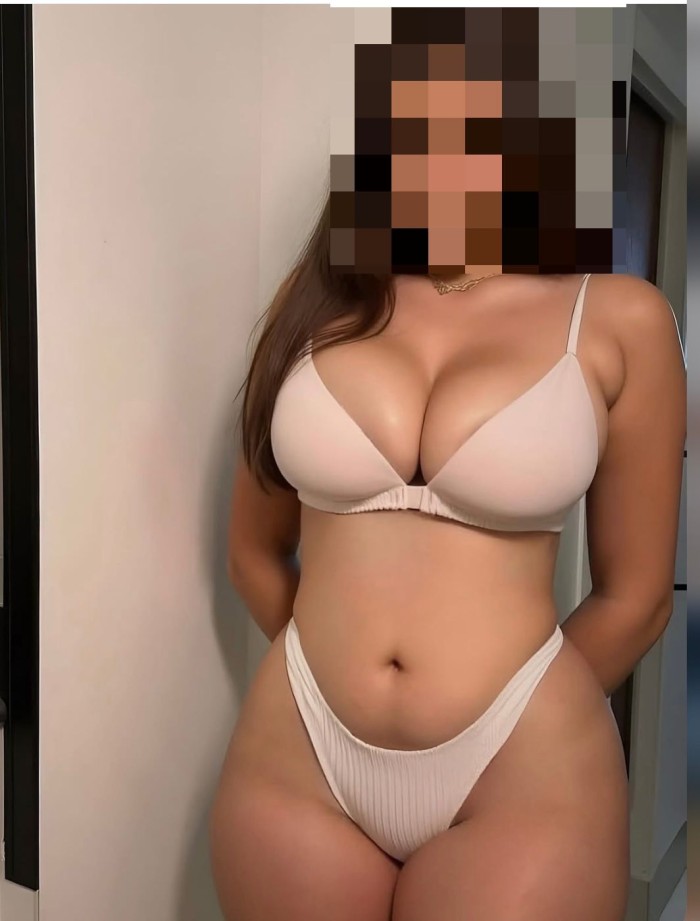 LATINAS VICIOSAS, ARDIENTES, FIESTERAS . SALIDAS