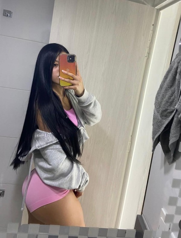 Tu chica ideal nueva en el rugro , cariñosa y comp