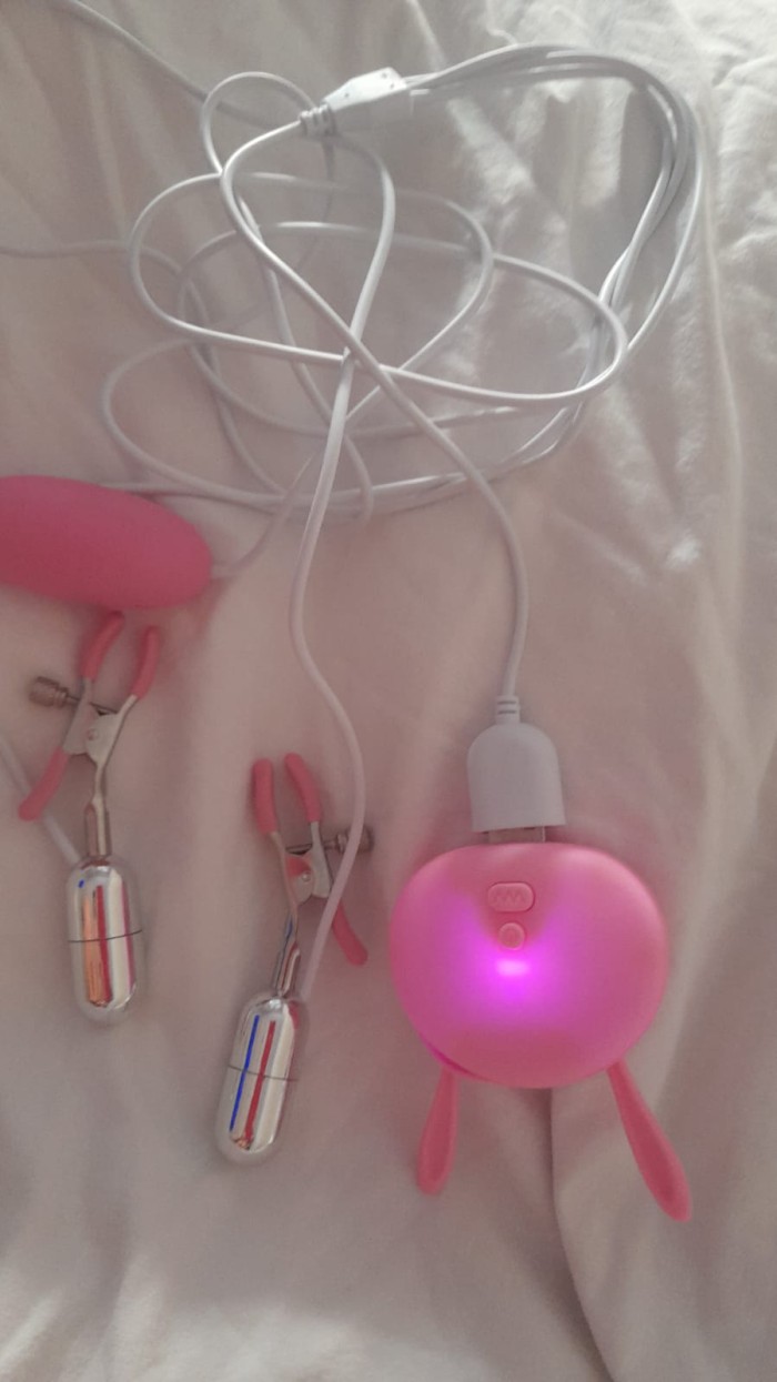 Ady ama con juguetes nuevos  ven coma coño