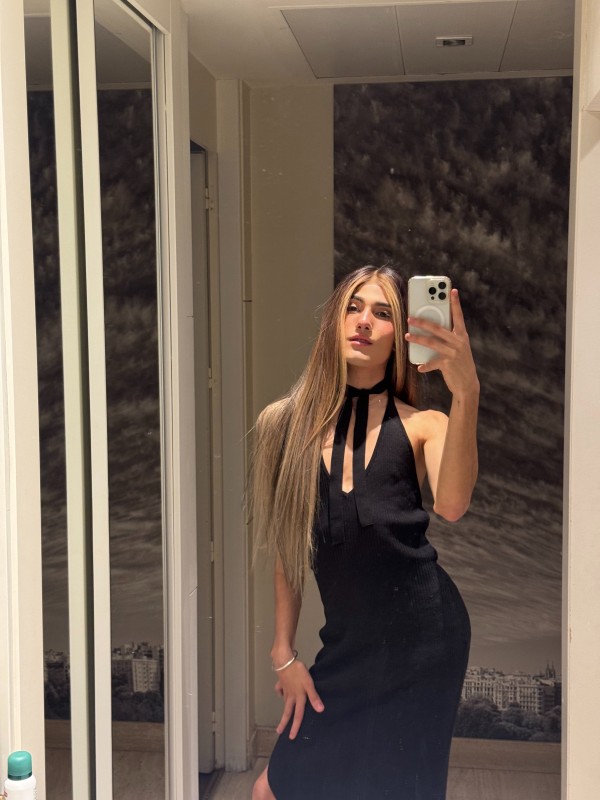 KYLIE CHICA TRAVESTI FIESTERA Y MORBOSA DISPONIBL