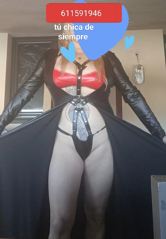 En la Seu d’Urgell.chica.independiente MASAJES