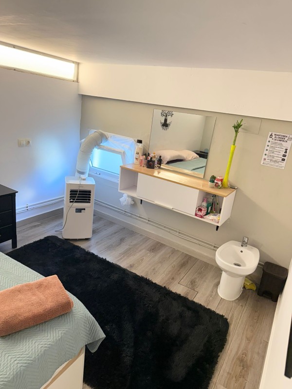 PLAZA LIBRE, CLUB EN VIVEIRO (LUGO), ALQUILER DE HABITACIONES