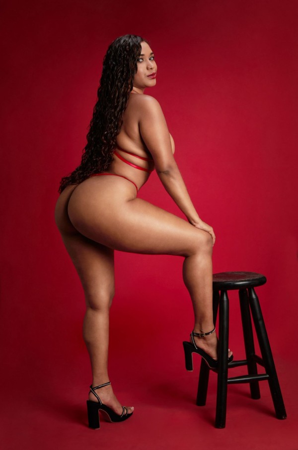 Menceyes 116, Martina 22 años, Colombiana