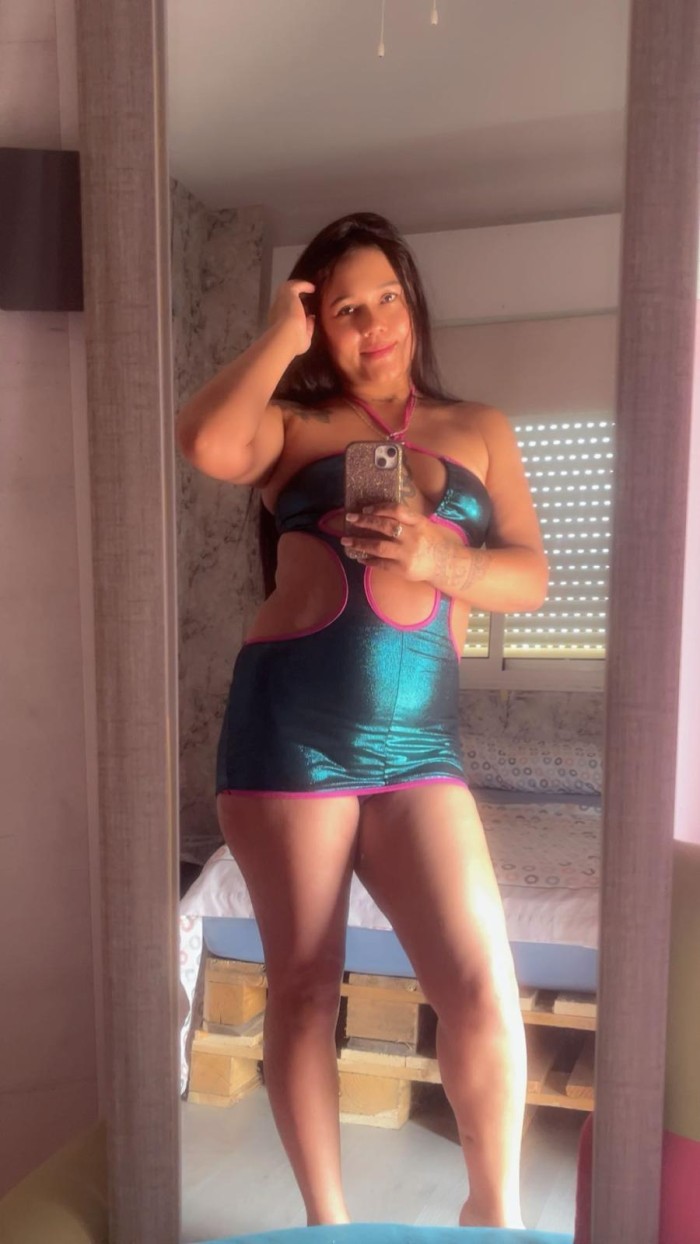 Latina besucona Ven y lo hacemos como te gusta..