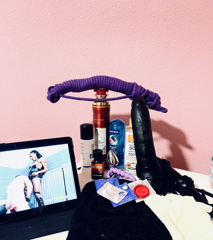 FIESTA DE POPPER AMANTE A OLER CONTIGO  NOVEDAD