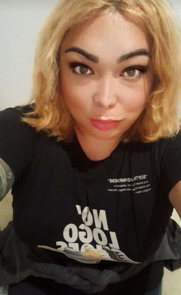 Aproveitem Camila Lopes super activa pouco dias en OURENSE.664689098