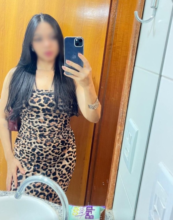 Brunita, preciosa joven novedad en La Coruña