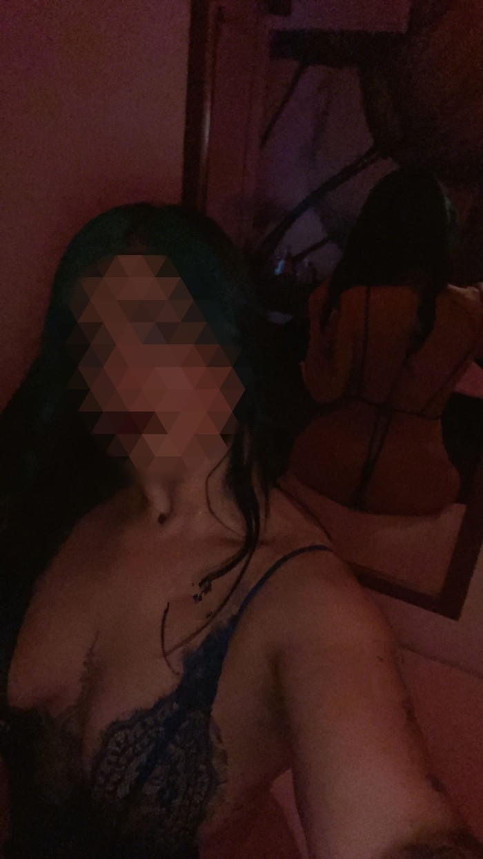 Colombiana sexi y cachonda