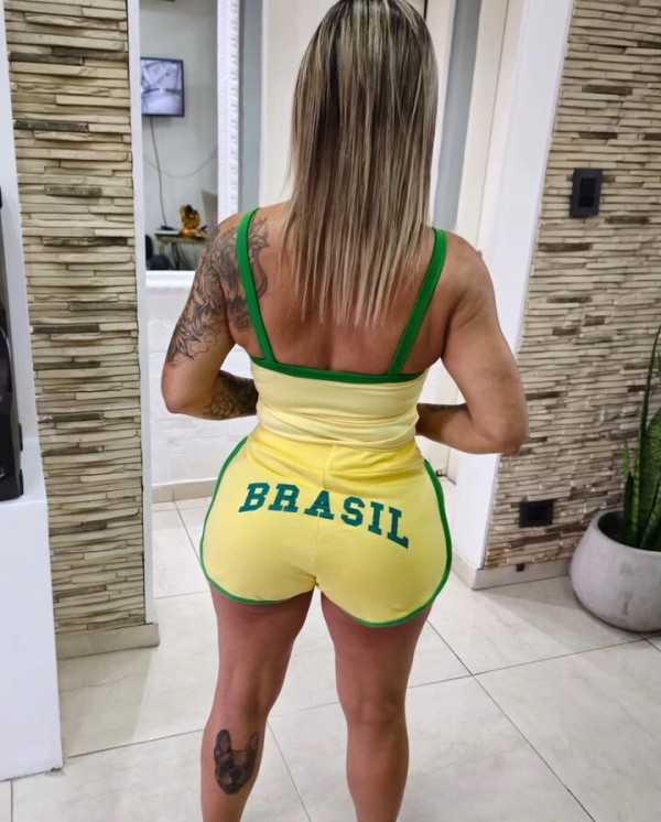 Pilar… chica sin limites de horarios..