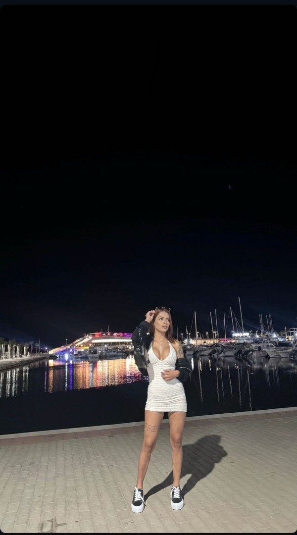 JOVENCITA CACHONDA SENSUAL Y FOGOSA