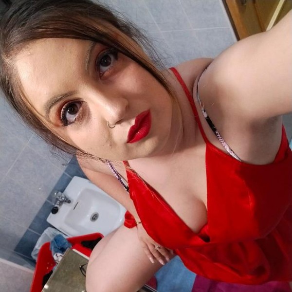 ESPAÑOLA JOVENCITA ESTUDIANTE NINFÓMANA 24 H