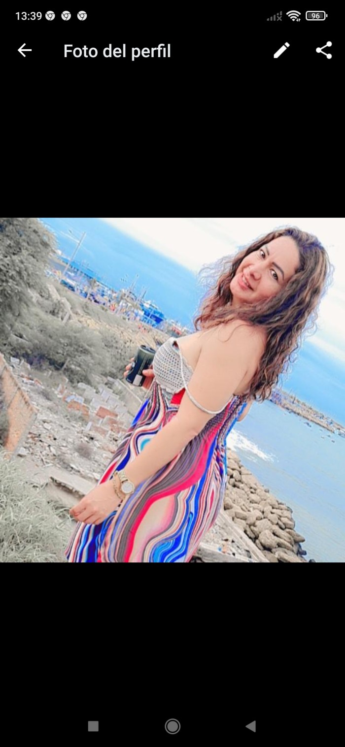 Tetas grandes garganta profunda culo tragón