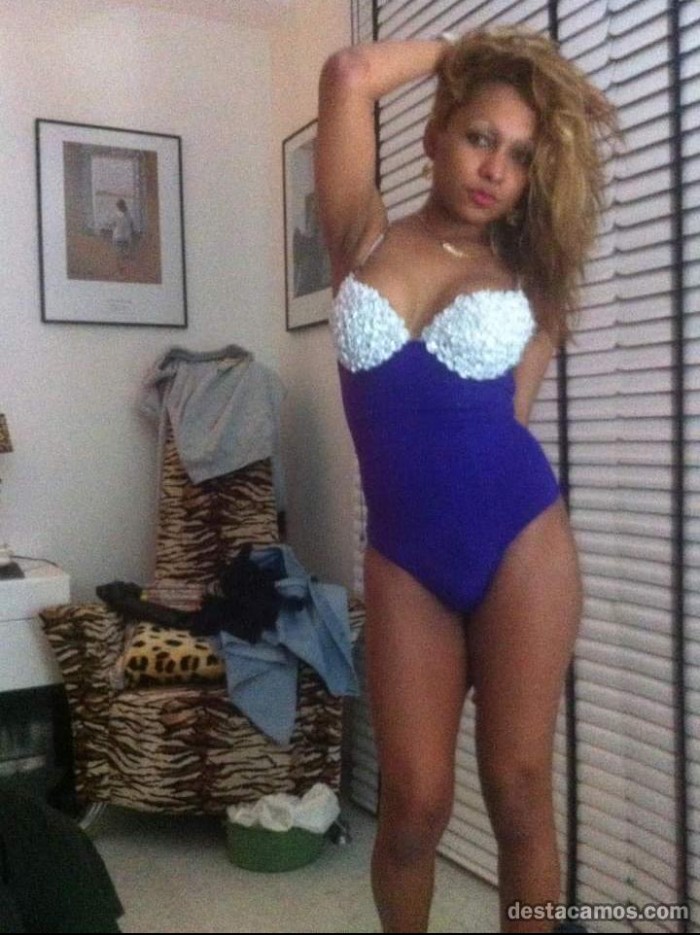 Trans valerya fiestera muy puta