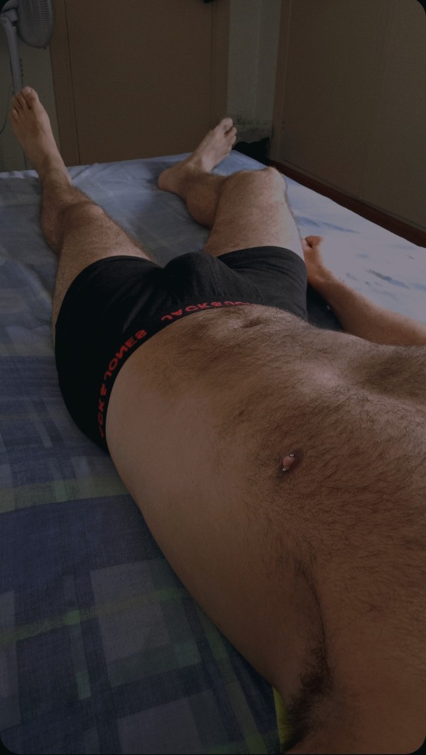 Morboso discreto masculino independiente