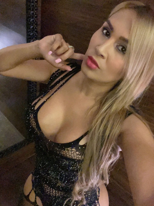 SOL MUY COMPLACIENTE 641223933 – MADRID