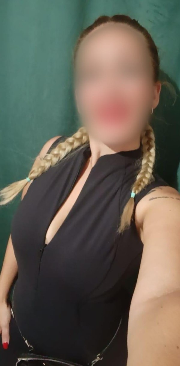 Española recien llegada a a pamplona centro 24 hs