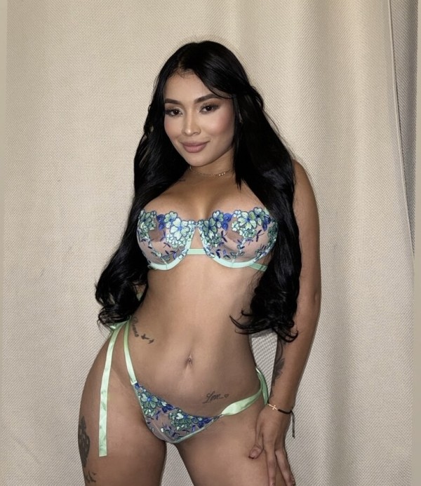 Jovencita tierna muy amorosa y linda el sexo es mi pasión