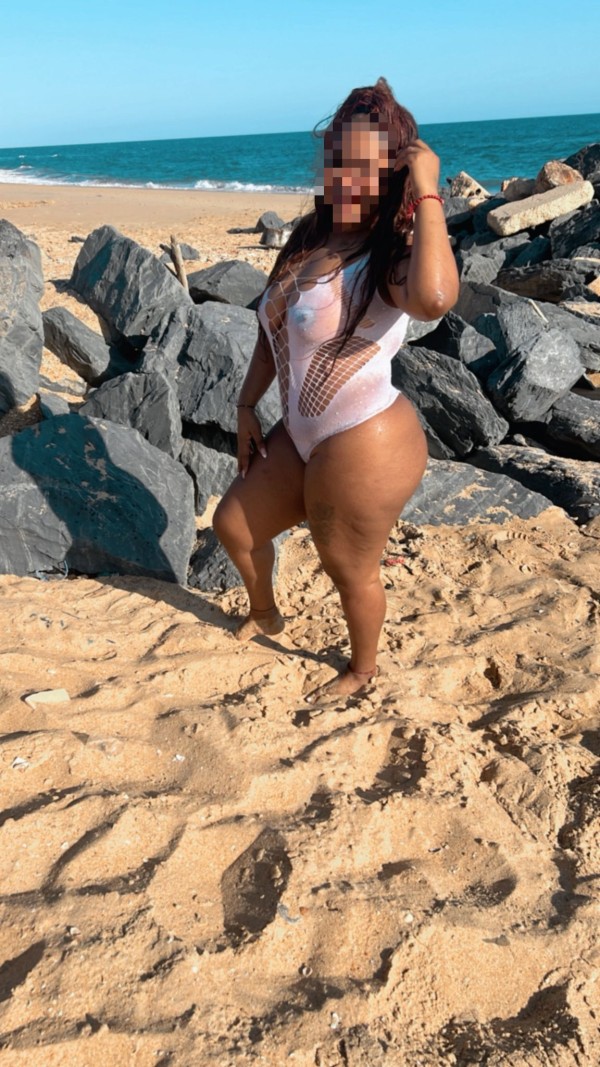 CACHONDA, MORBOSA Y VICIOSA… PUTISIMA EN LA CAMA