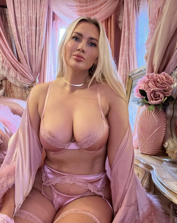 VICTORIA MUJER MADURA INDEPENDIENTE…DISCRETA…