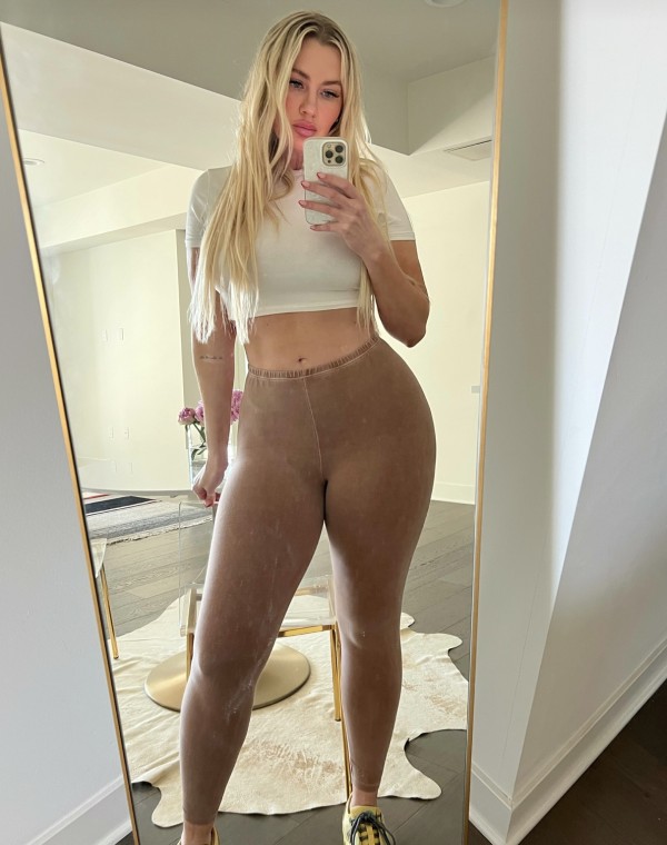 VICTORIA MUJER MADURA INDEPENDIENTE…DISCRETA…