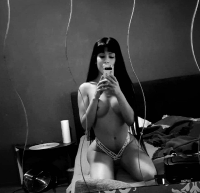 Por primera vez en tu zona bella chica trans