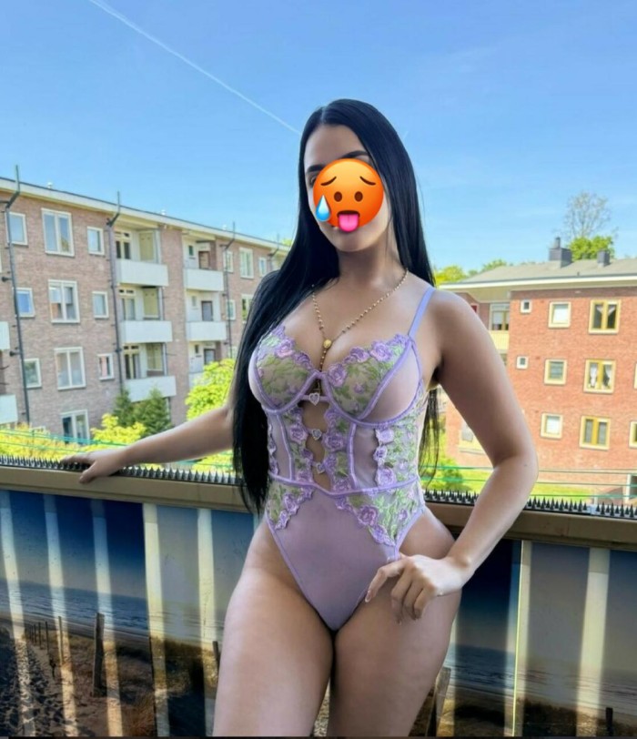 Hermosa chiquita chica blanca