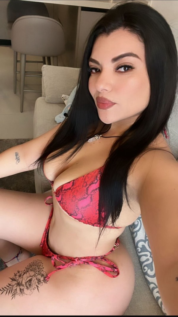 JIMENA HERMOSA CHAVALA